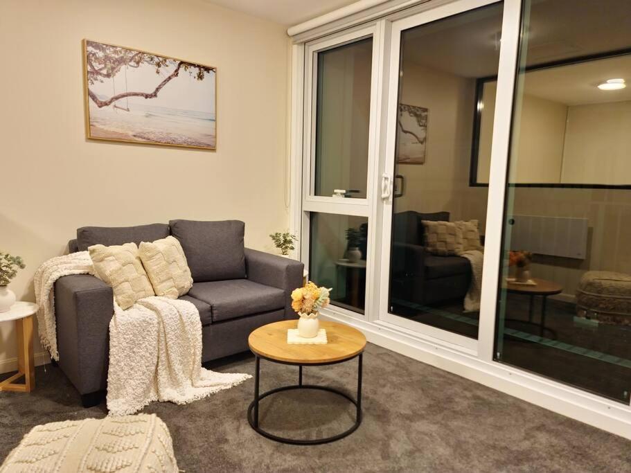 City Zen - Patio & Pool Оукланд Екстериор снимка